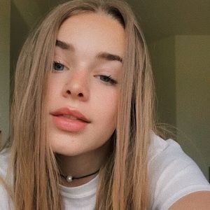 Meet your Posher, Beatrice